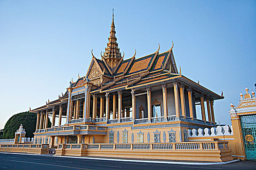 soi cầu bạch kim